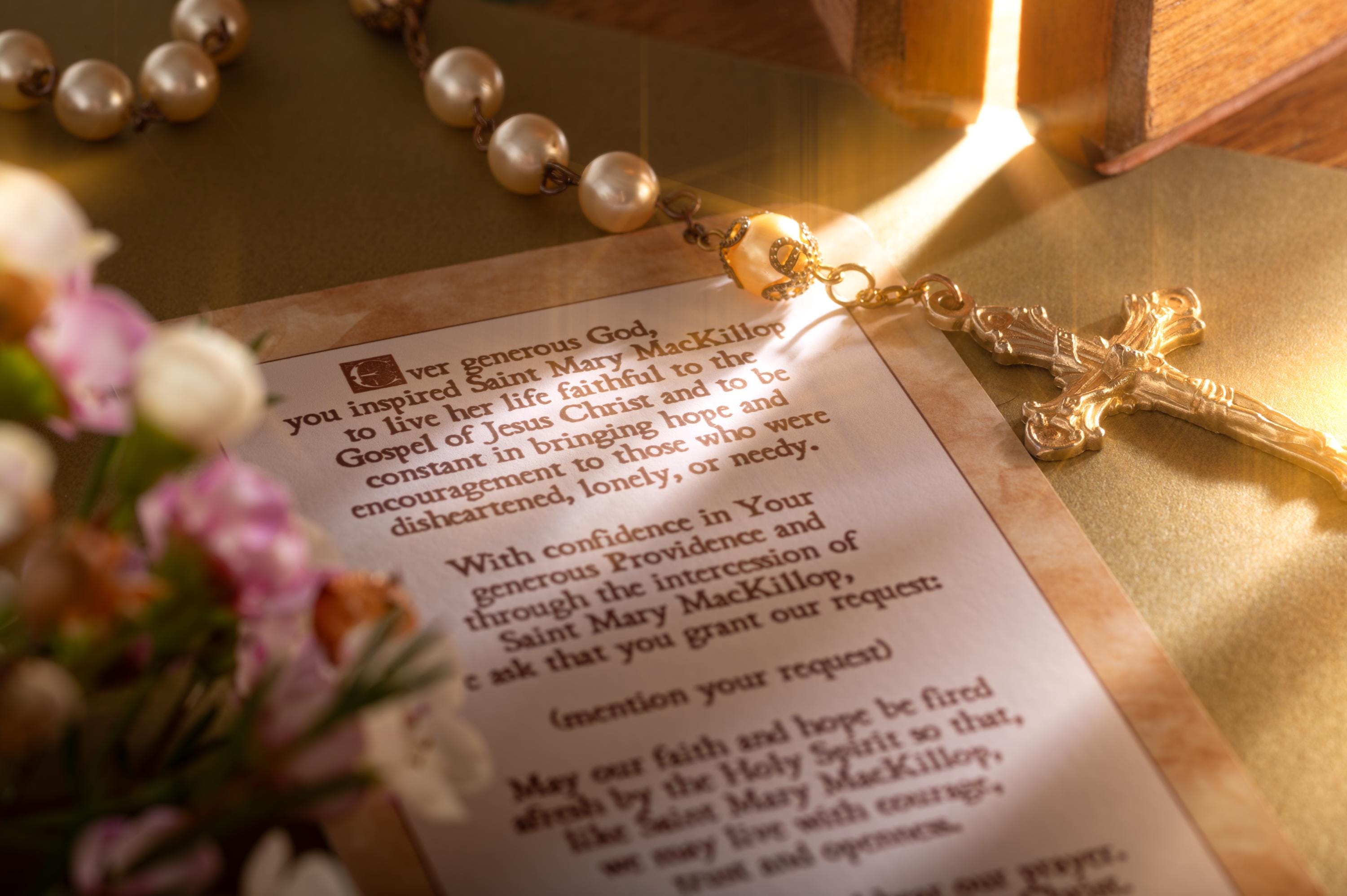 Saint Mary MacKillop (8x12.8cm) Devotional Prayer Card